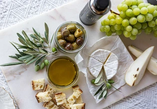 Η ΕΕ πιέζει τις ΗΠΑ για εξαίρεση ευρωπαϊκών προϊόντων από τους δασμούς 15% – Και το ελαιόλαδο στη λίστα