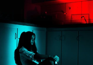 Τεχνολογία: Πώς οι «έξυπνες» συσκευές μπορούν να γίνουν όπλα στα χέρια των κακοποιητών