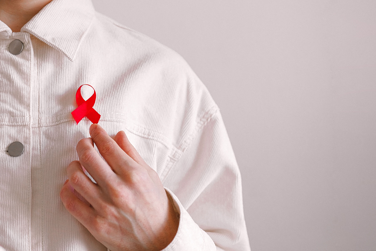Ο αγώνας εναντίον του AIDS διατρέχει σοβαρό κίνδυνο – Οι χρηματοδοτήσεις μειώθηκαν κατά το ένα πέμπτο πέρσι