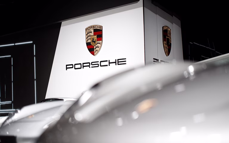 Η Porsche ενδέχεται να περικόψει 4.000 θέσεις εργασίας, πέρα από αυτές που είχαν ήδη ανακοινωθεί