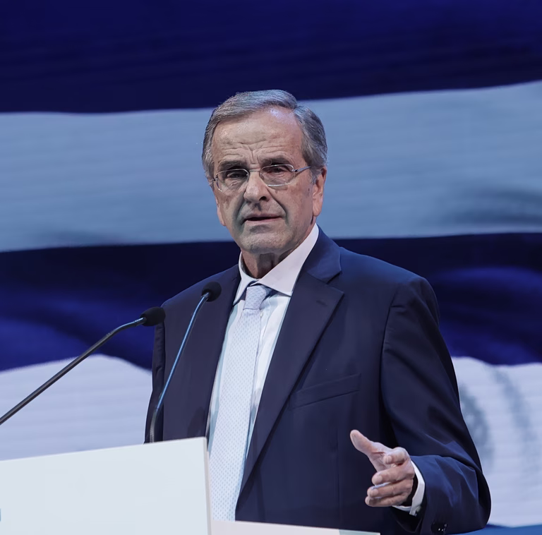 Αλλάζει πίστα το σκάνδαλο των υποκλοπών μετά την κίνηση Σαμαρά - Νέα δεδομένα (και) στην δικαστική αντιμετώπιση των «ιδιωτών»