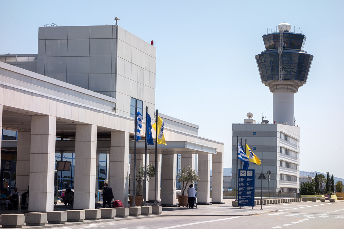 Αεροσκάφος επέστρεψε στο «Ελ. Βενιζέλος» μετά από ένδειξη για φωτιά