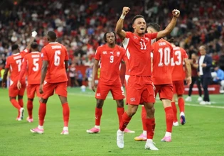 Ελβετία – Αλγερία 2-0: Με οδηγό τον Εντόι, εύκολη πρόκριση στους «16»