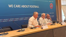 UEFA: Λιγότερο VAR ζήτησε ο Ροσέτι από τους αρχιδιαιτητές των κορυφαίων πρωταθλημάτων