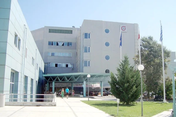 Σέρρες: Πήγε να παραλάβει το νεκρό πατέρα της από το νοσκομείο και της έδωσαν λάθος σορό