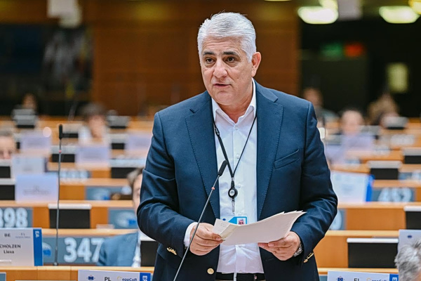 ΚΕΔΕ: Η ανανέωση των γενεών στη γεωργία αποτελεί προϋπόθεση για τη βιωσιμότητα της ελληνικής υπαίθρου
