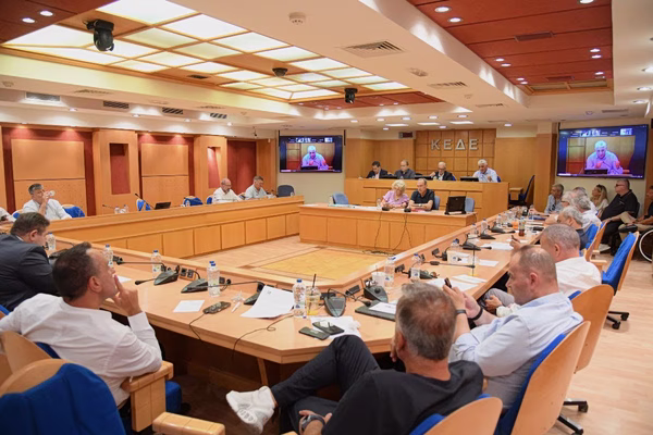 Στο επίκεντρο του ΔΣ της ΚΕΔΕ θεσμικές ρυθμίσεις και χρηματοδότηση των Δήμων
