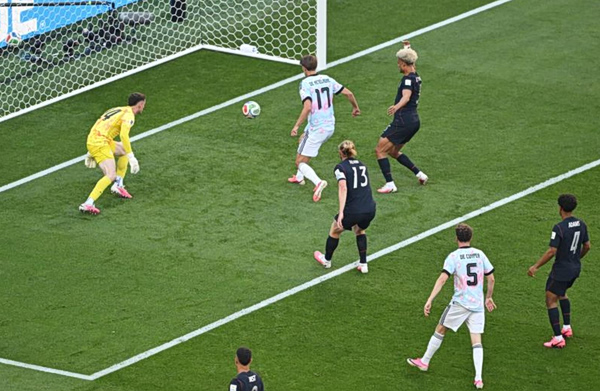 Φουλ επίθεση το Βέλγιο και γρήγορο 1-0 επί των ΗΠΑ (vids)