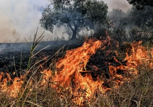 Φωτιά στους Νέους Επιβάτες Θεσσαλονίκης – Ήχησε το 112