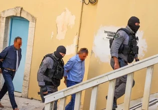 «Μαφία της Κρήτης»: Ελεύθερος με περιοριστικούς όρους ο τοξικολόγος – Συνέτασσε εκθέσεις «κατά παραγγελία»