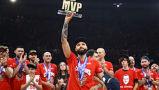 Ο Φουρνιέ MVP της σεζόν στη Stoiximan GBL (vid)